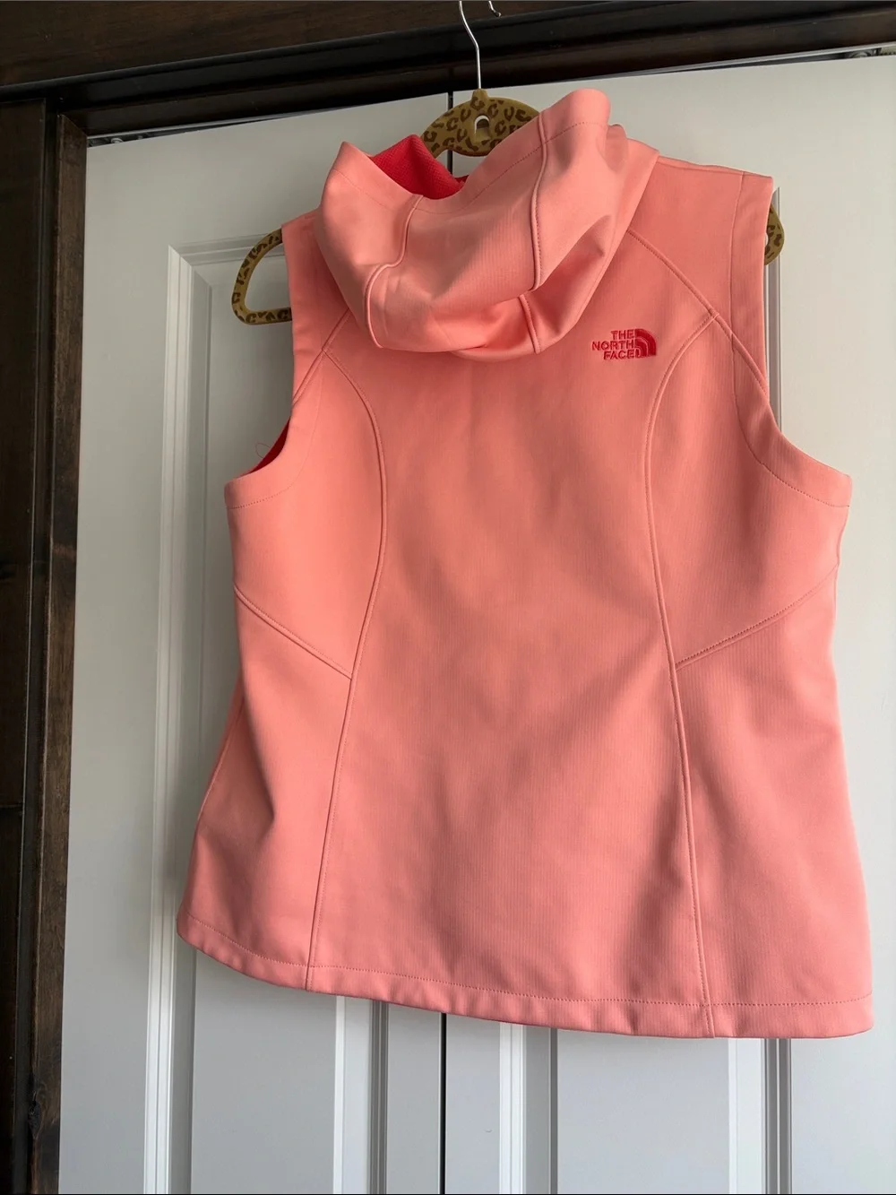 The North Face Coral Hooded Vest - Picture 2 of 7